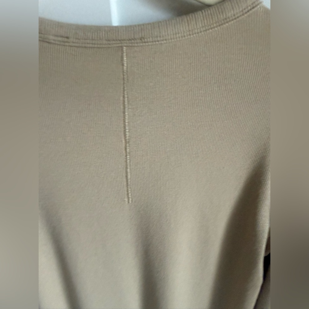 Lululemon Hold Tight Long Sleeve - Picture 5 of 7